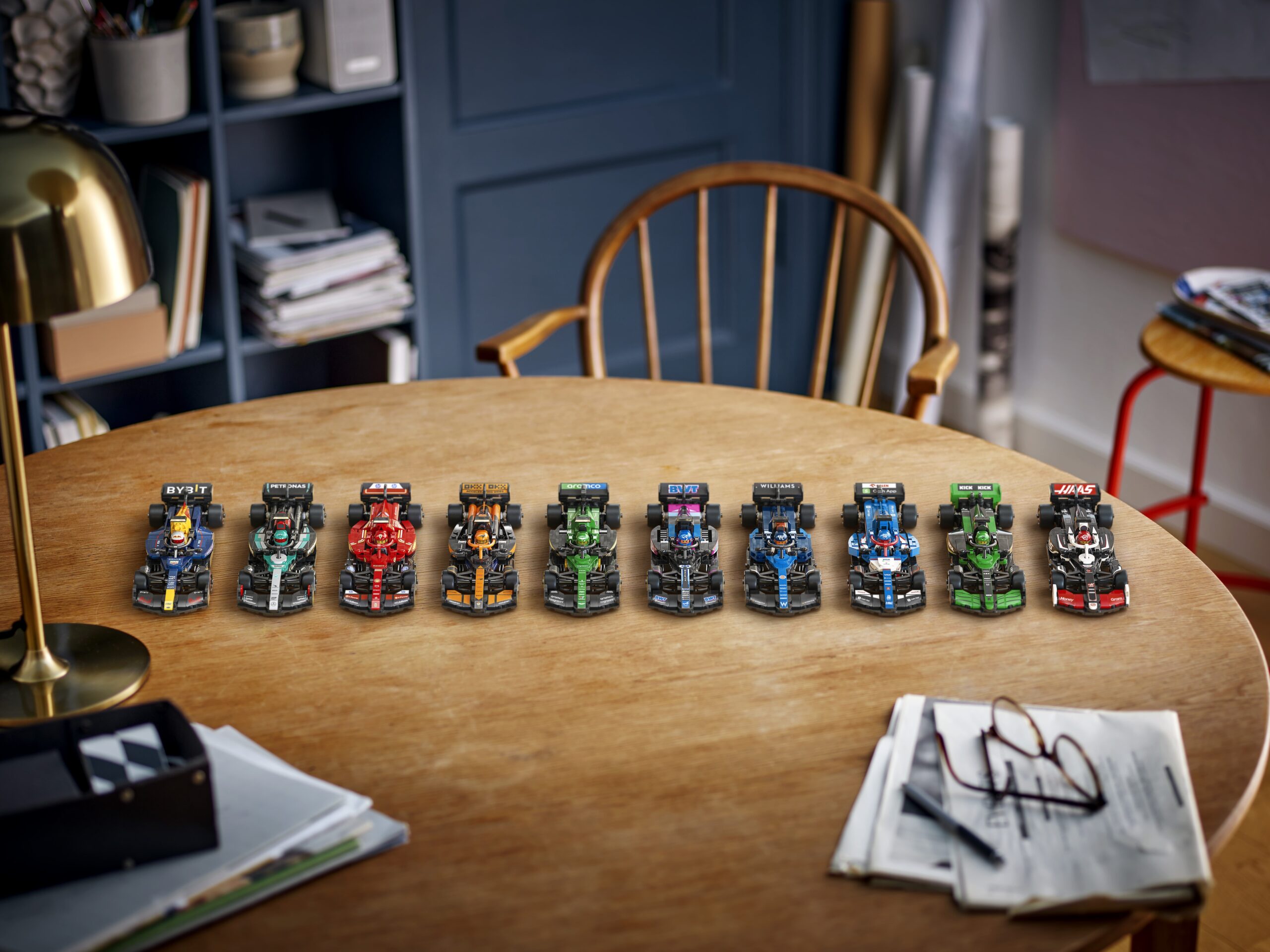 lego-and-formula-1-roll-out-full-sets-of-teams-and-drivers