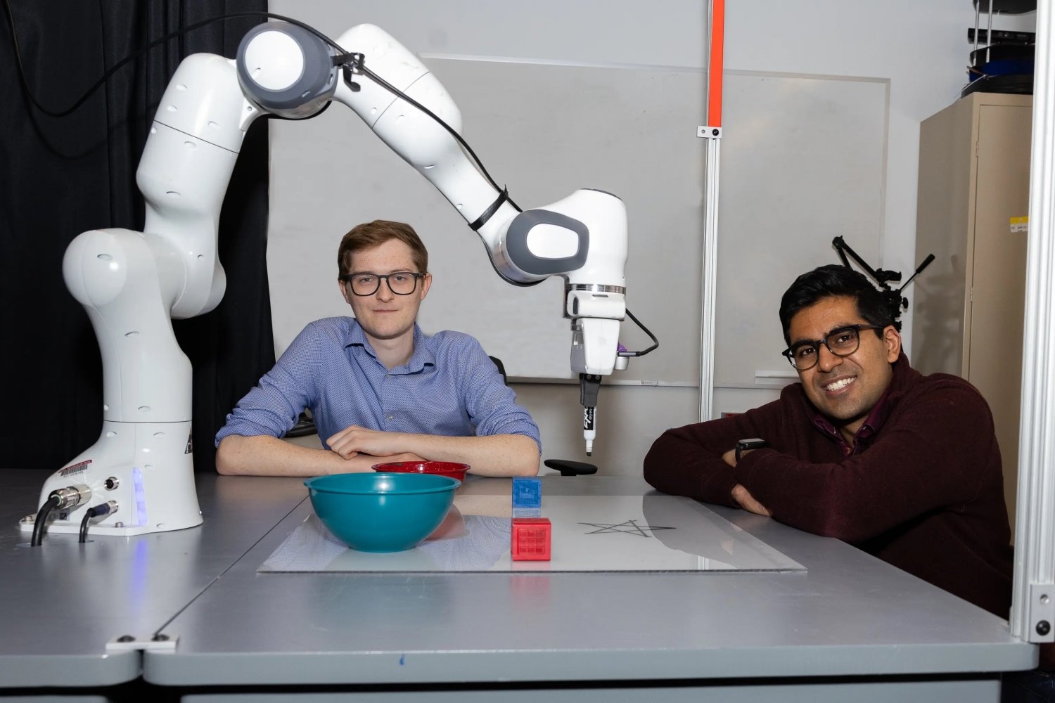 teaching-a-robot-its-limits,-to-complete-open-ended-tasks-safely