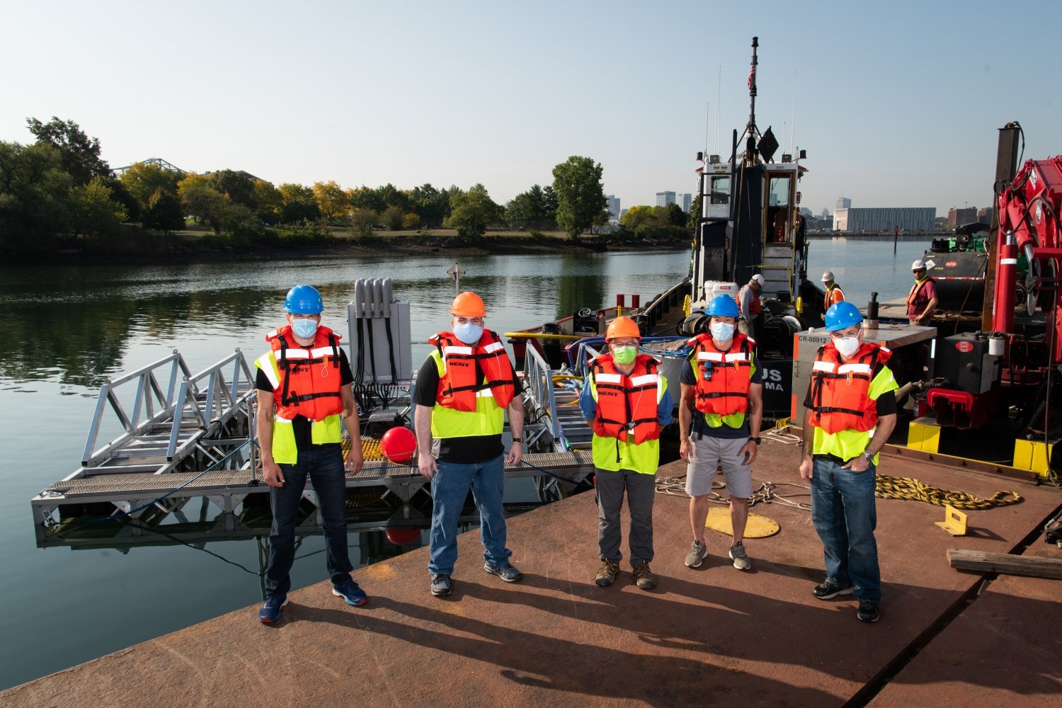 surface-based-sonar-system-could-rapidly-map-the-ocean-floor-at-high-resolution