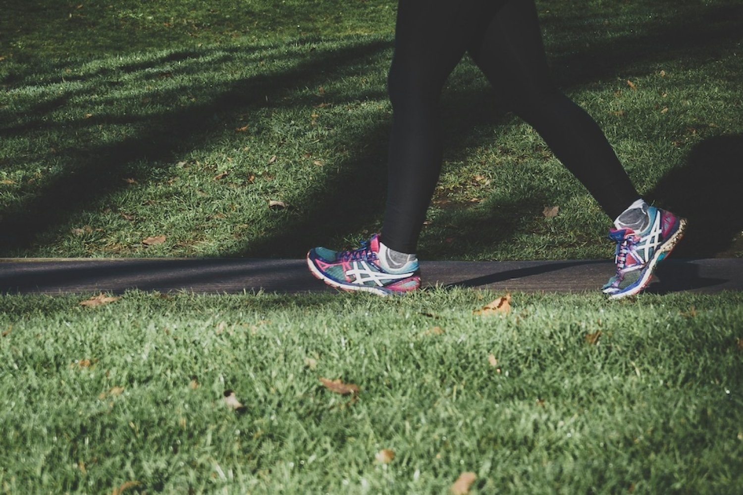 how-humans-continuously-adapt-while-walking-stably