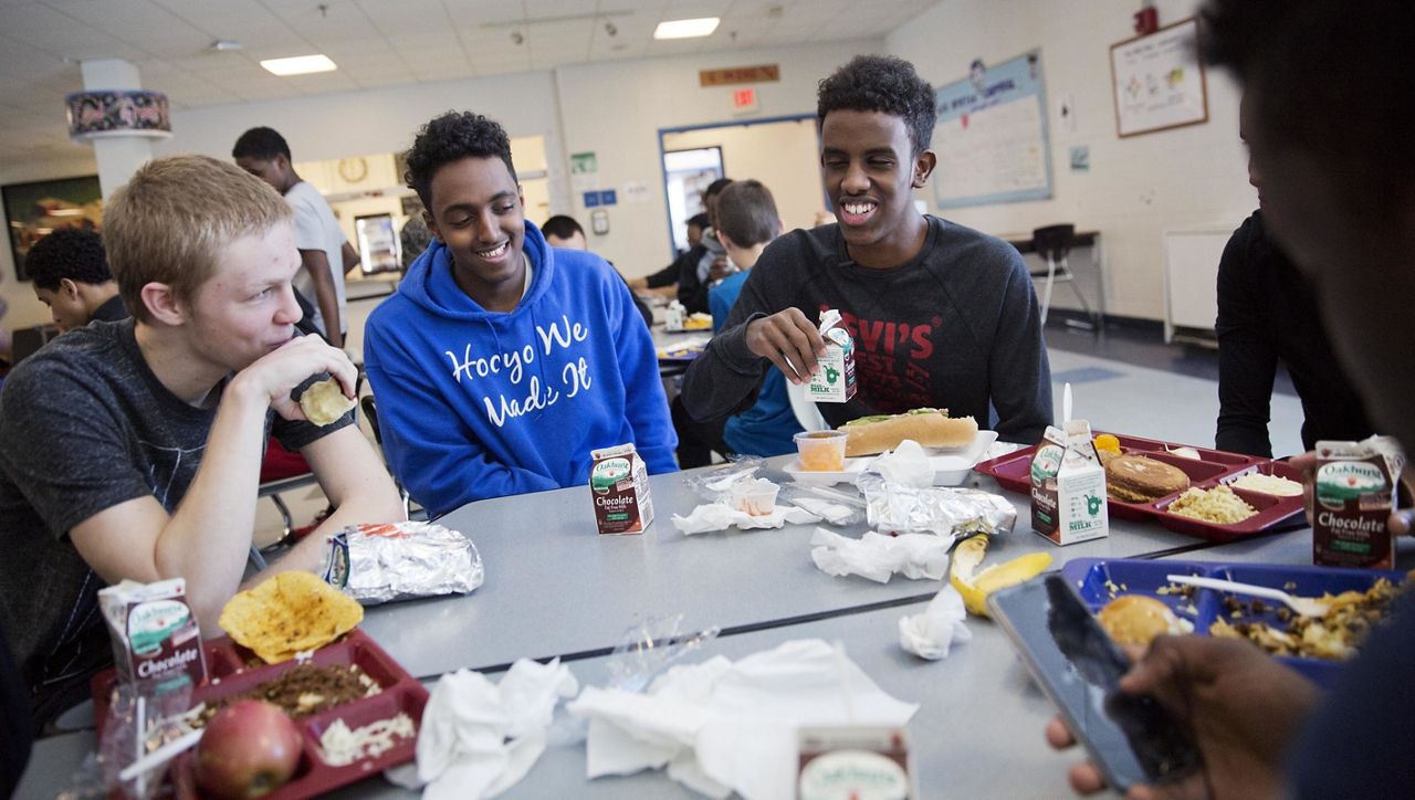 hochul:-universal-school-meals-would-feed-2.7-million-students,-save-$165-monthly-per-child-on-groceries