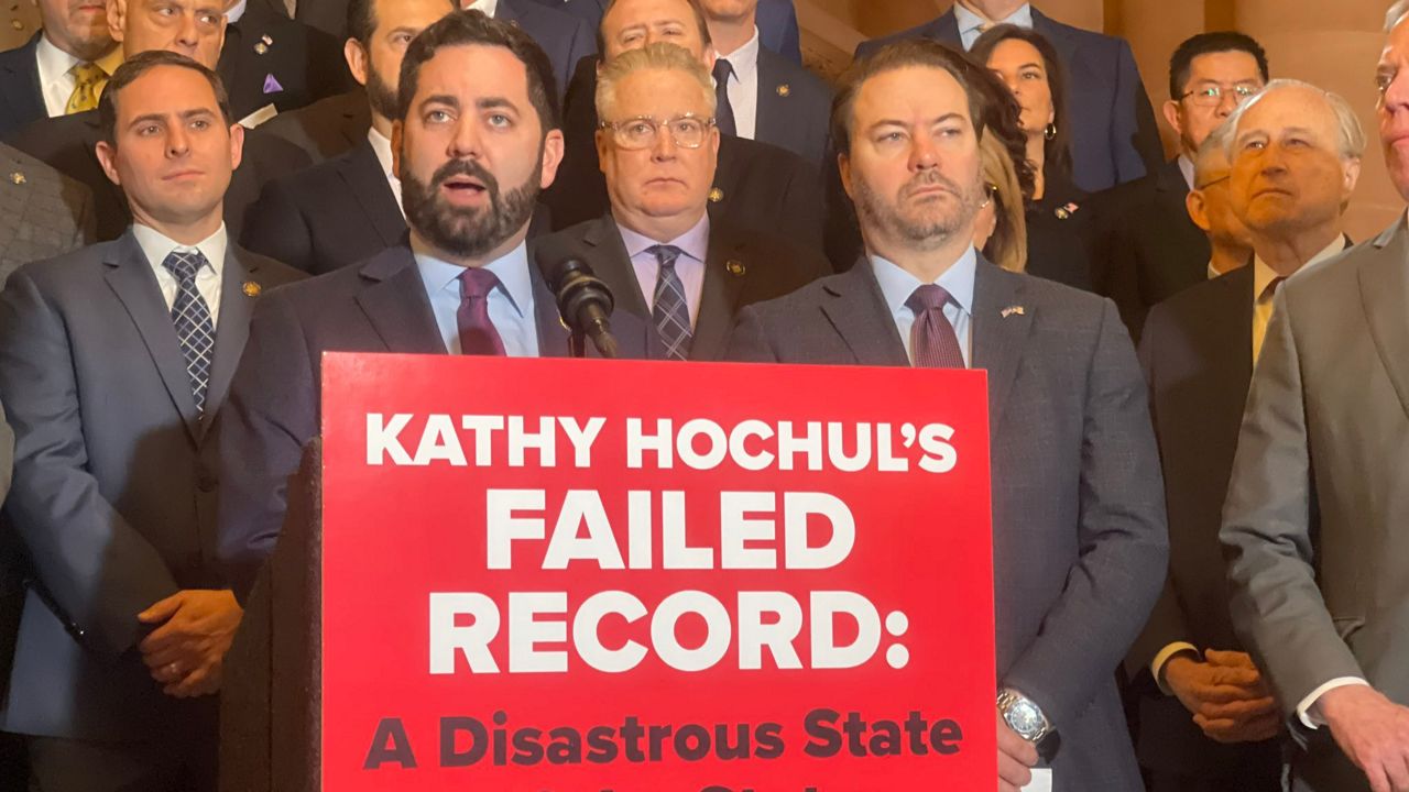 mulling-a-run-for-governor,-rep.-mike-lawler-criticizes-hochul-on-day-of-her-state-of-the-state-address