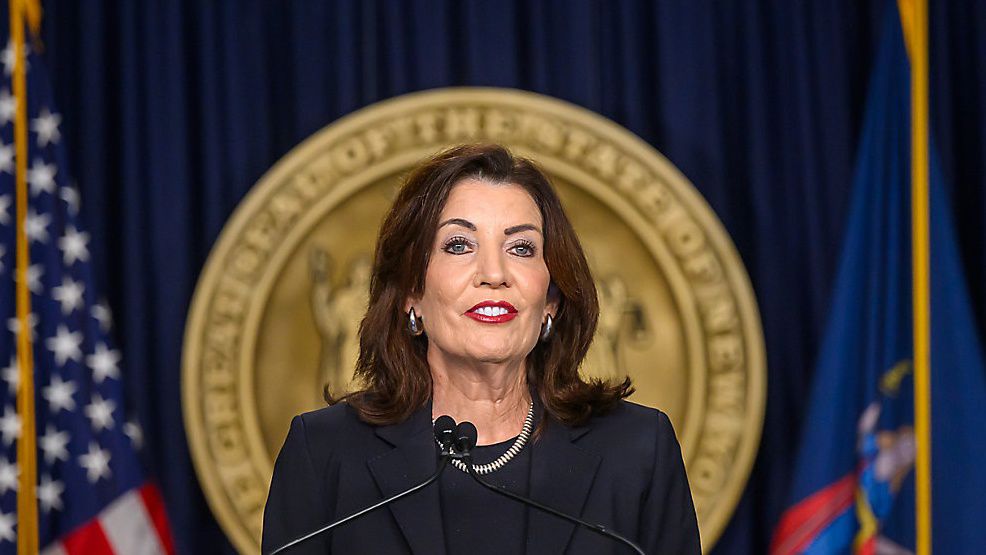 hochul-likely-to-see-gop-pushback-after-state-of-the-state-address,-expert-says