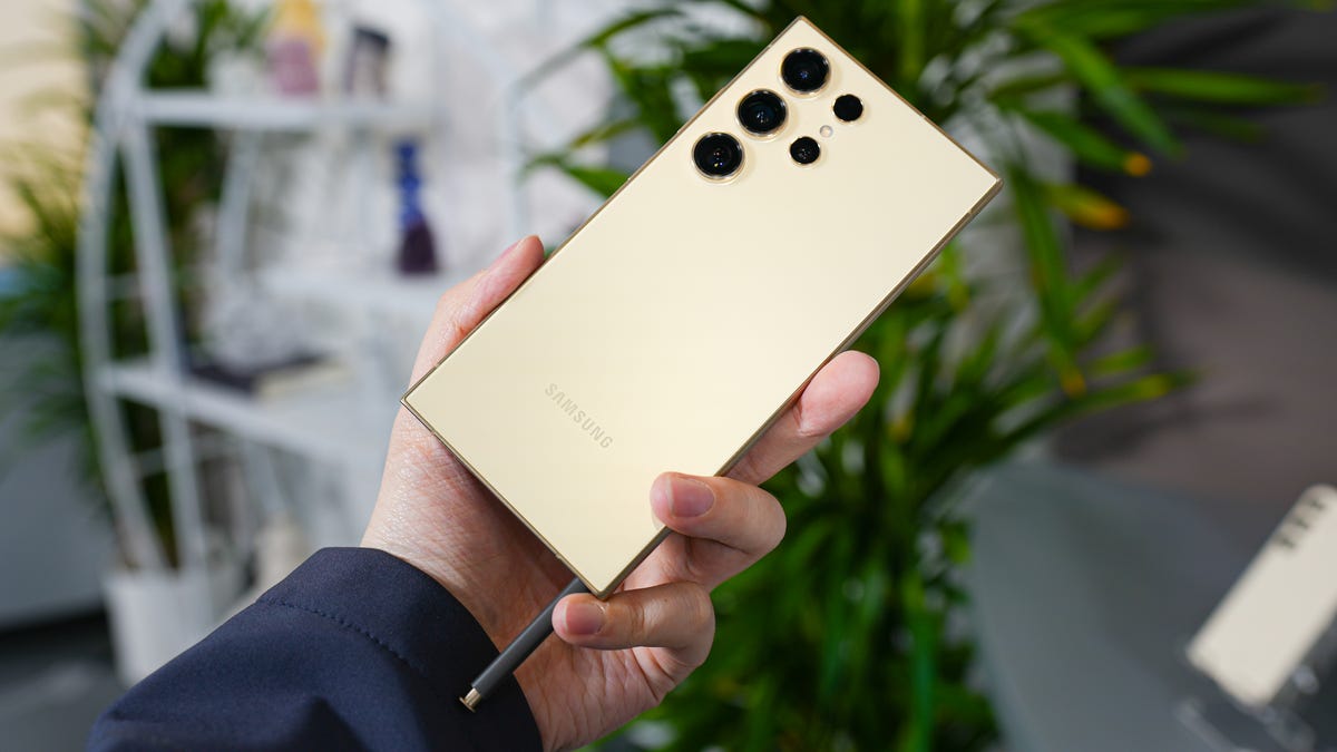 the-galaxy-s25-ultra-s-pen-is-losing-its-bluetooth-superpowers-–-but-samsung-has-a-pricey-fix