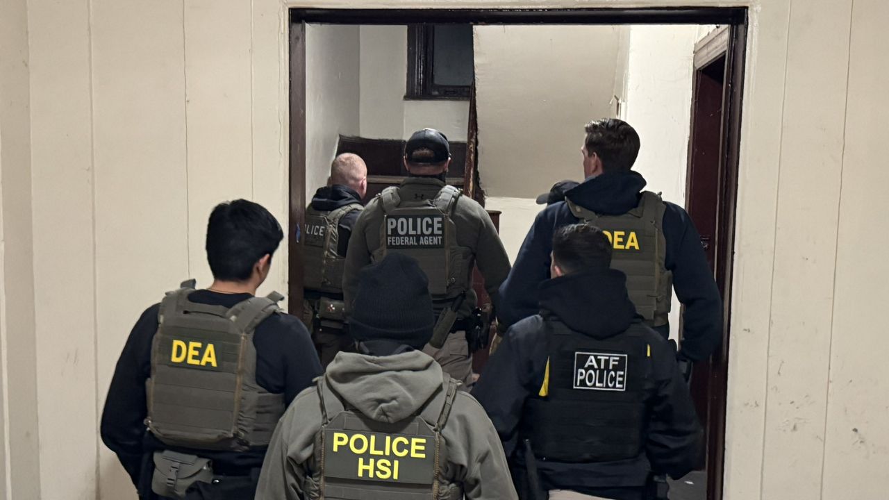 dhs-secretary-joins-ice-raid-in-the-bronx