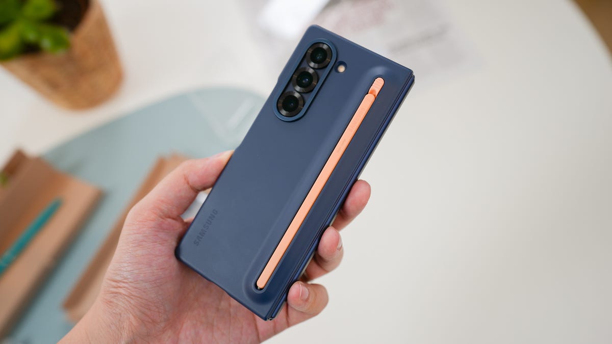 the-galaxy-s25-ultra-s-pen-is-losing-its-bluetooth-superpowers-–-and-samsung-won’t-fix-it