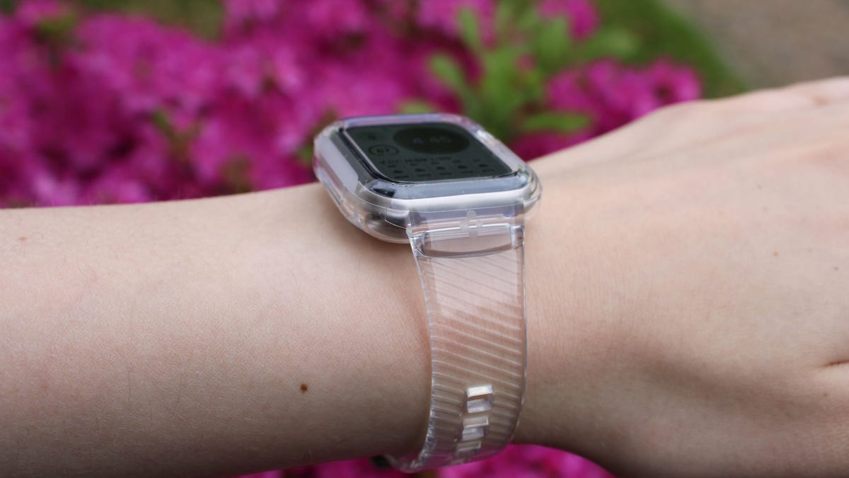 my-favorite-apple-watch-for-tracking-my-workouts-is-32%-off-at-major-retailers