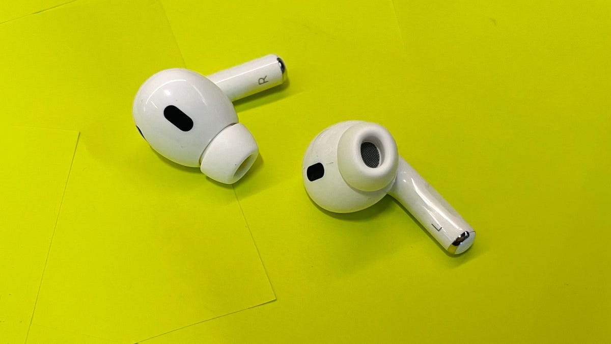 the-best-airpods-you-can-buy-are-$80-off-on-amazon-right-now