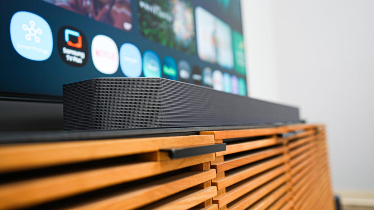 5-easy-tweaks-that-instantly-improved-my-soundbar’s-audio-–-for-free