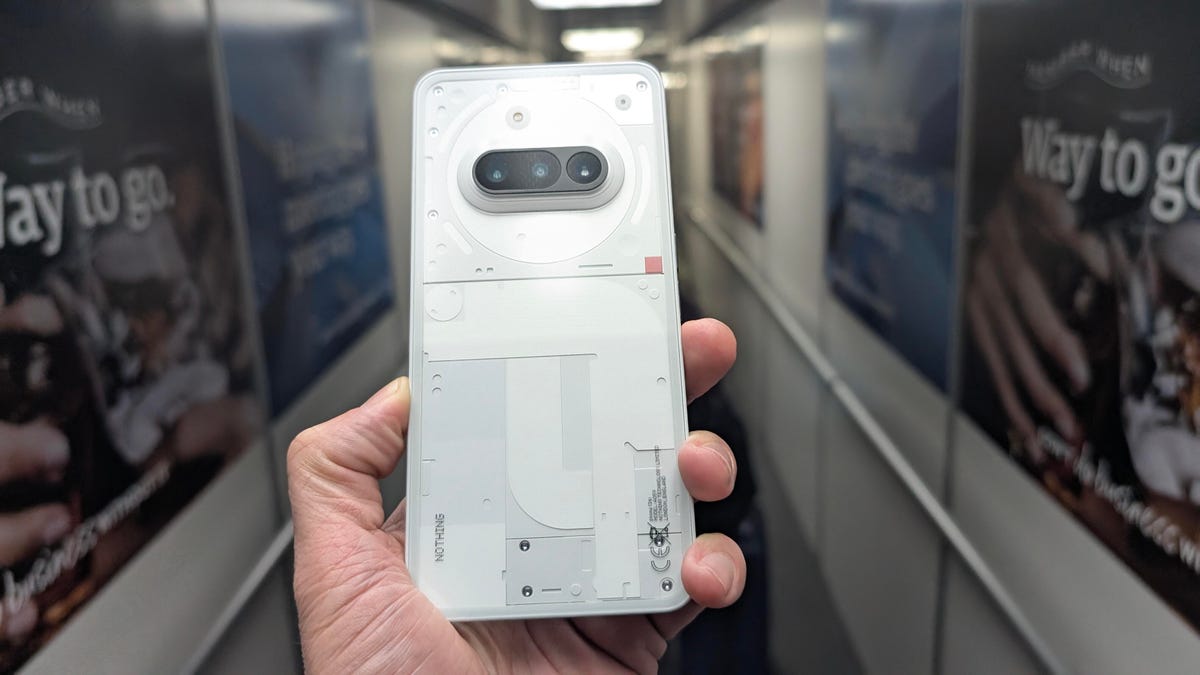 i-replaced-my-pixel-9-pro-with-this-midrange-android-–-and-can’t-go-back