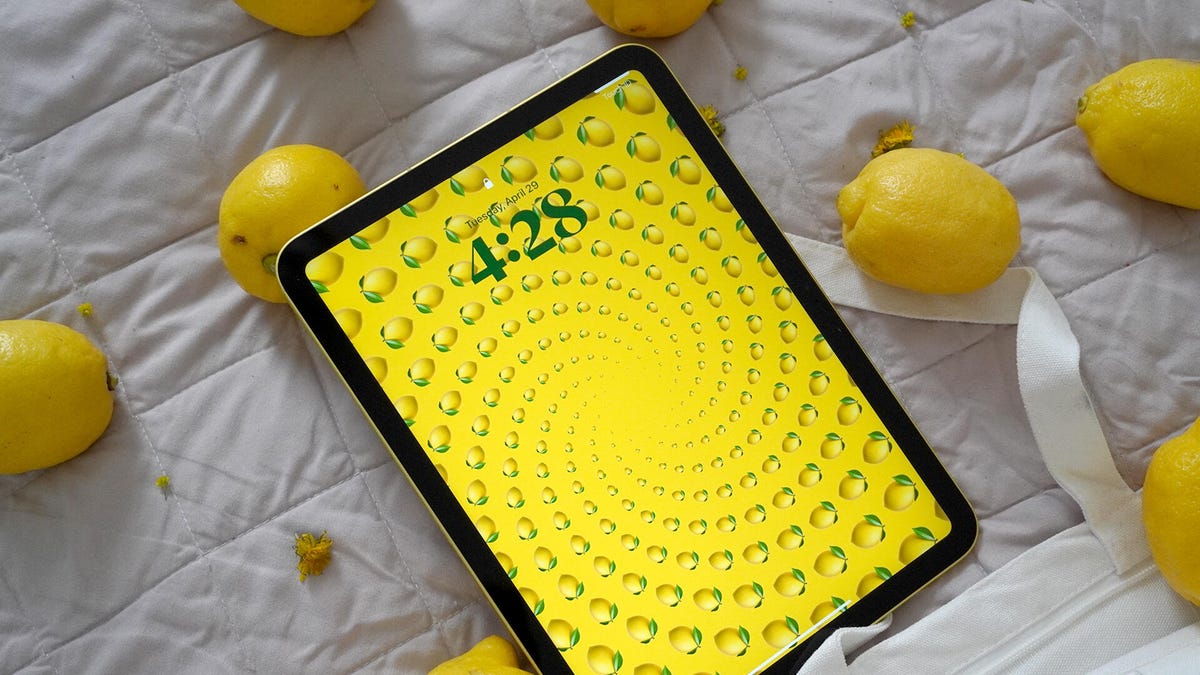 i-skipped-the-pricey-ipad-pro-for-the-$299-base-model-and-have-no-regrets.-here’s-why