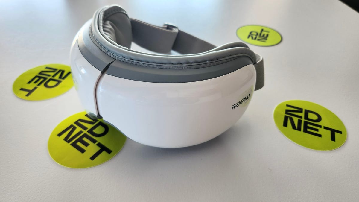 this-eye-massager-helps-my-migraines,-and-it’s-40%-off-at-amazon