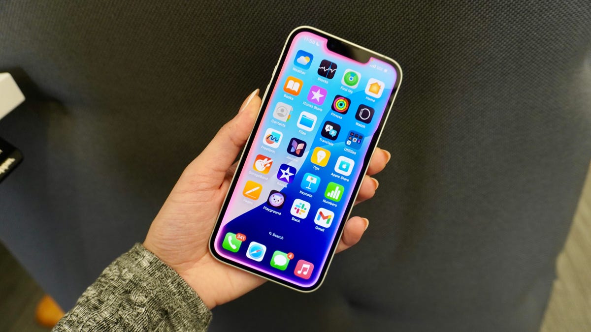 phone-satisfaction-falls-to-10-year-low-–-and-ai-is-only-partly-to-blame