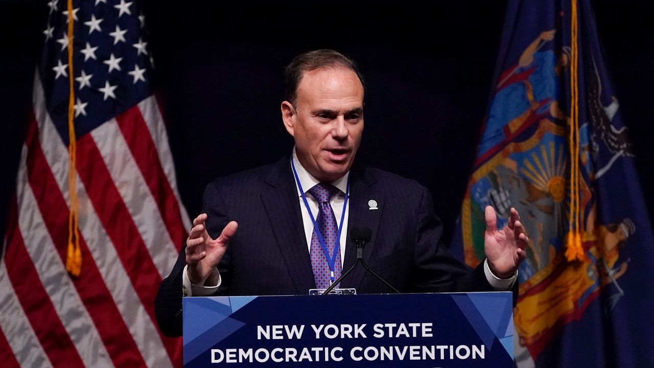 ny.-democratic-party-chair-jay-jacobs-discusses-gop-tax-bill,-next-year’s-elections