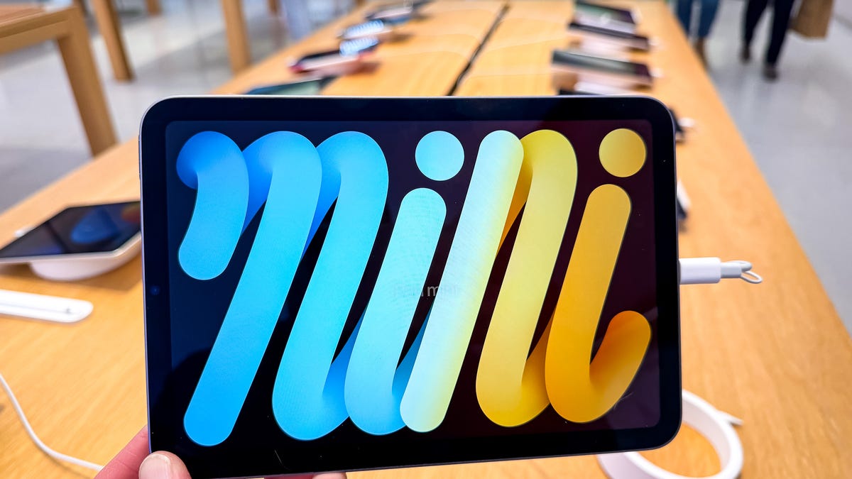 the-ipad-mini-is-20%-off,-making-my-favorite-portable-tablet-even-easier-to-recommend