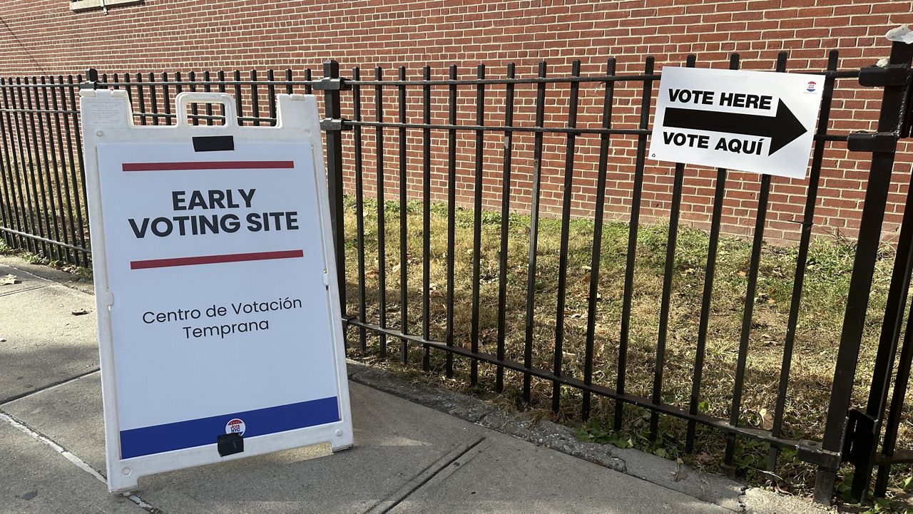 more-than-160,000-new-yorkers-so-far-voted-early