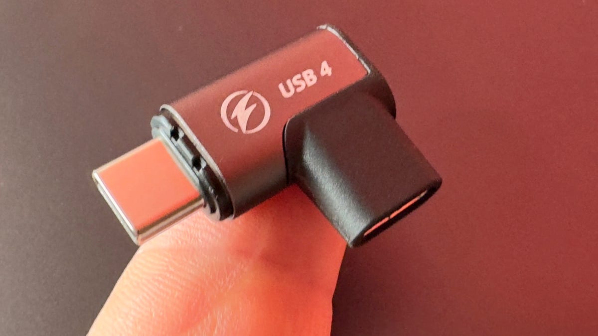 this-$12-usb-c-accessory-is-one-of-the-best-investments-i’ve-made-for-my-electronics