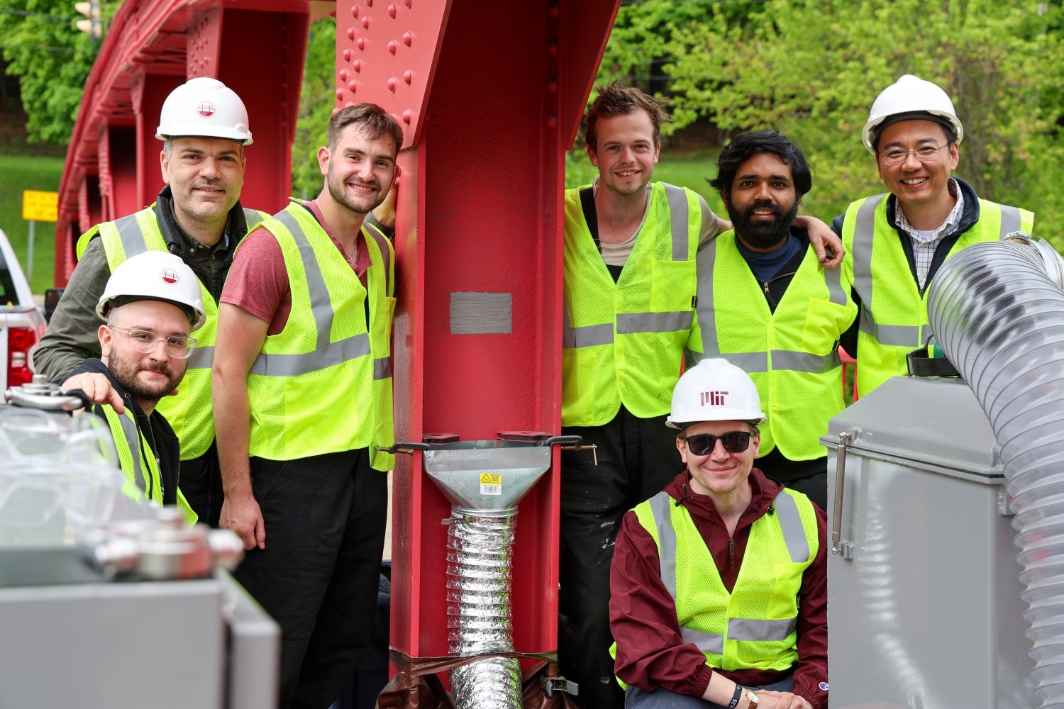 “cold-spray”-3d-printing-technique-proves-effective-for-on-site-bridge-repair