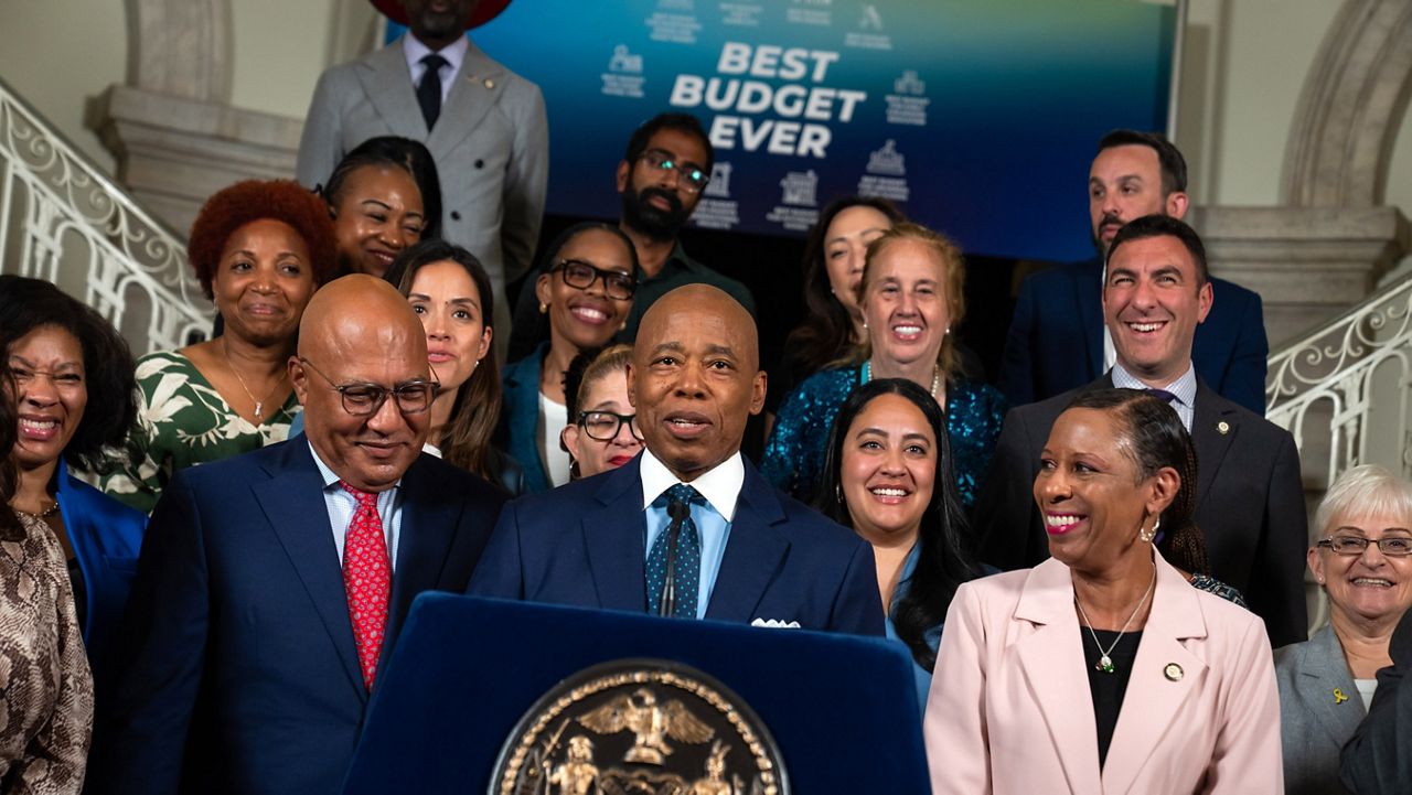 mayor-and-city-council-reach-deal-on-$116b-budget