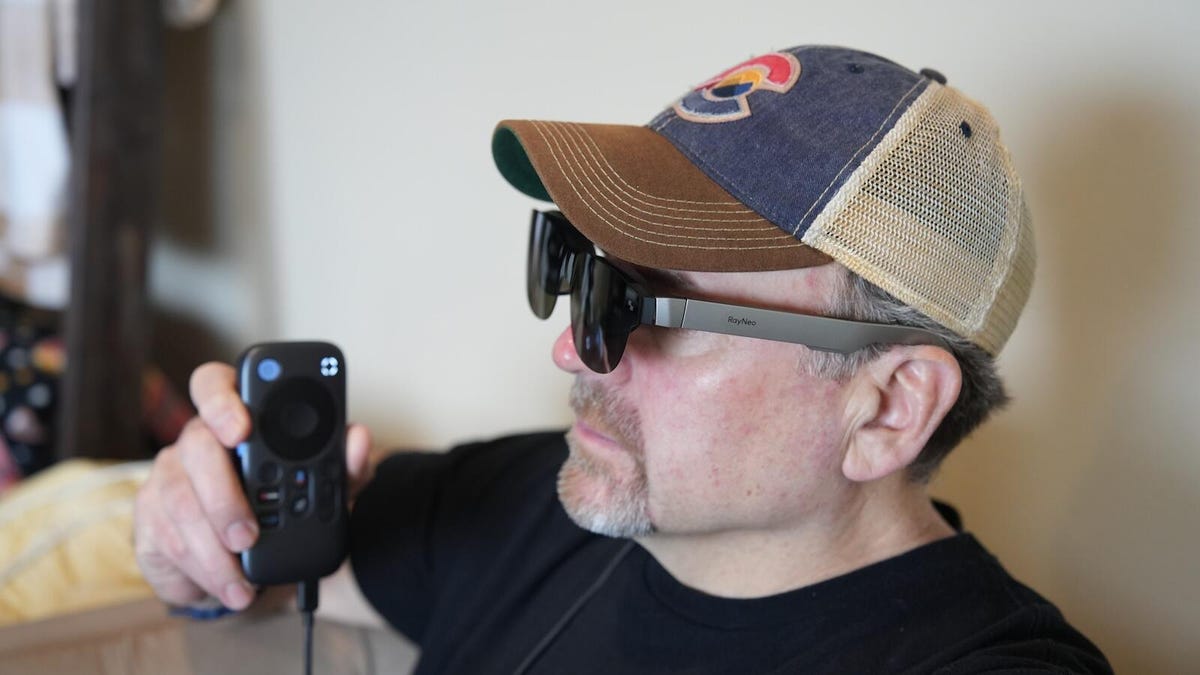 these-xr-glasses-gave-me-a-200-inch-oled-screen-to-work-with-–-and-they’re-priced-well