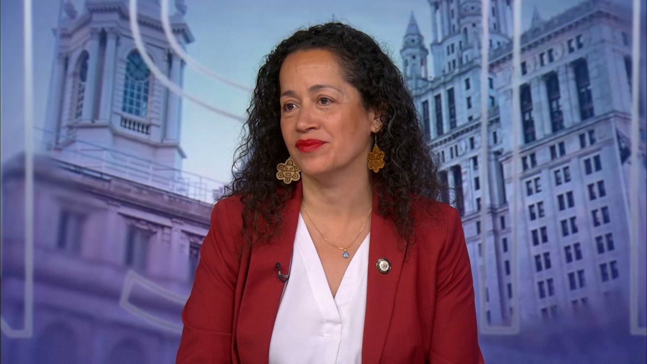 councilmember-alexa-aviles-on-ice-agents-targeting-migrants-at-courthouse