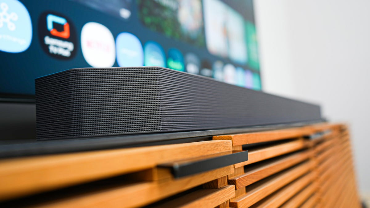 i-compared-my-sonos-arc-ultra-with-samsung’s-flagship-soundbar,-and-it’s-pretty-dang-close