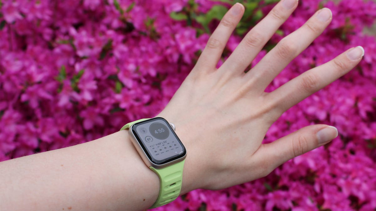 my-favorite-apple-watch-is-32%-off-during-prime-day-sales