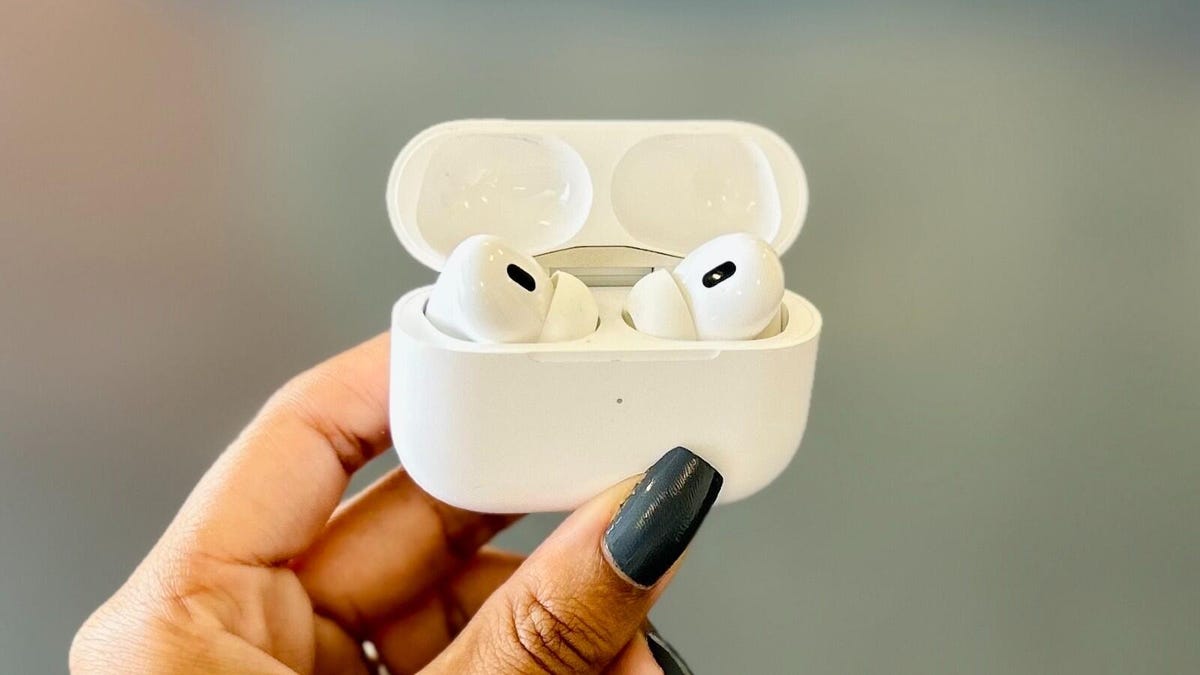 i-recommend-these-airpods-to-most-ios-users-–-here’s-why