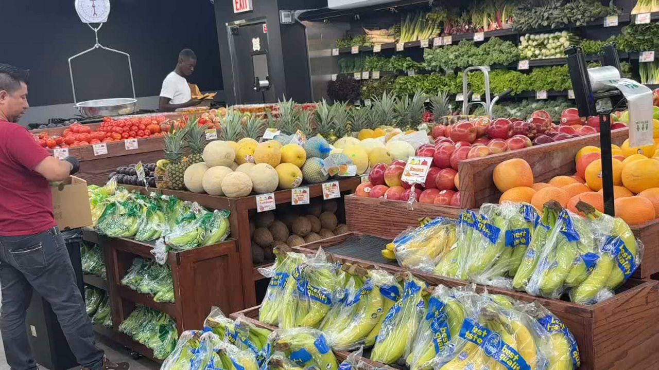 brooklyn-grocer-lowers-prices-after-customers-complain