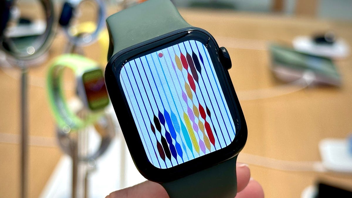 this-apple-watch-model-is-my-favorite-and-i-use-it-daily-–-right-now,-it’s-over-30%-off