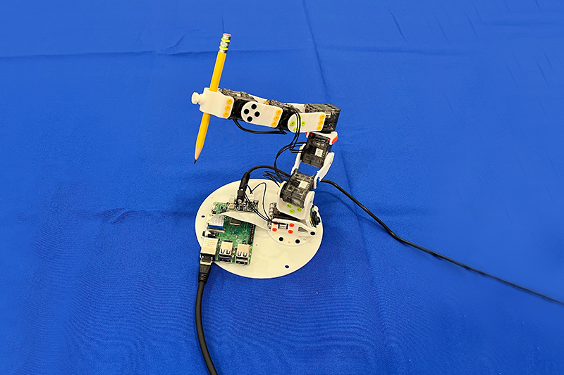robot,-know-thyself:-new-vision-based-system-teaches-machines-to-understand-their-bodies