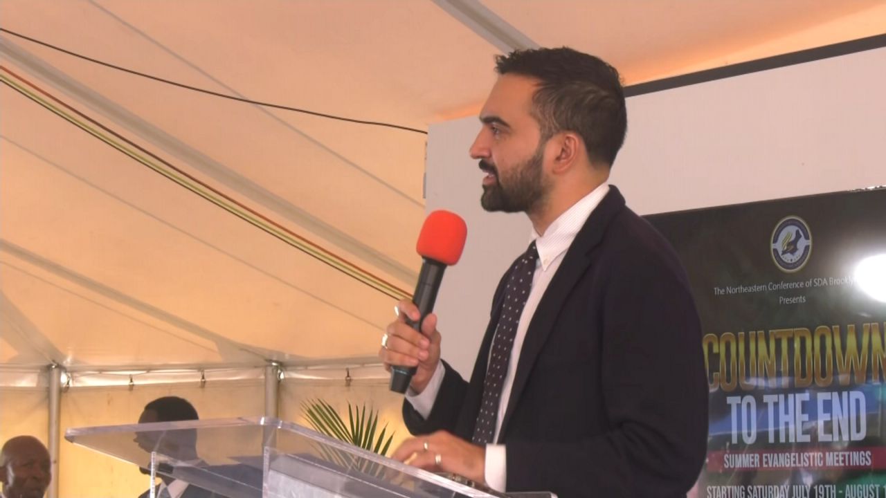 mamdani-presses-his-case-for-mayor-over-the-weekend