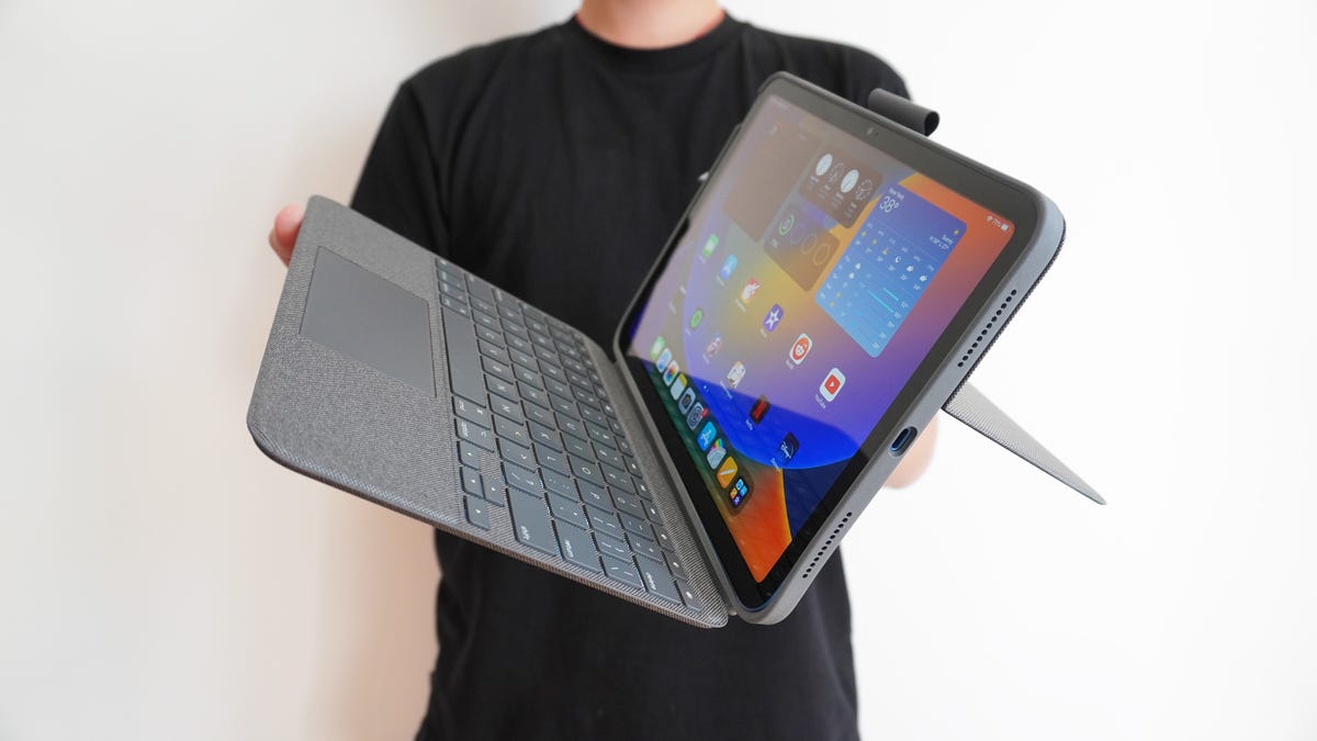 should-you-buy-a-refurbished-ipad-in-2025?-i-did-the-math-so-you-don’t-have-to