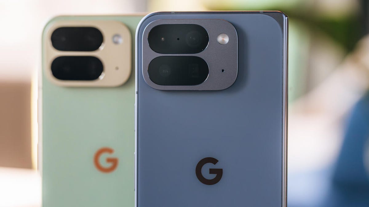 get-4-free-pixel-10-or-pixel-10-pro-phones-from-t-mobile-now-–-here’s-how-to-qualify