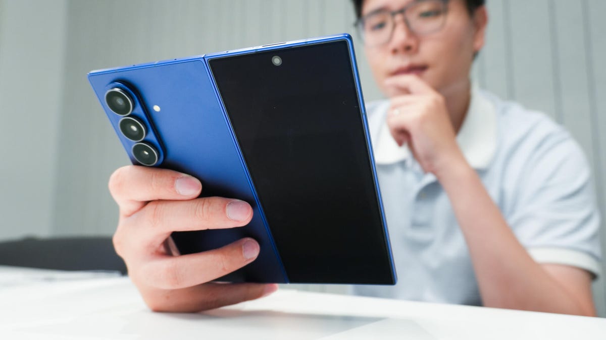 this-simple-phone-habit-could-be-doing-more-harm-than-you-realize-(and-the-quick-fix)