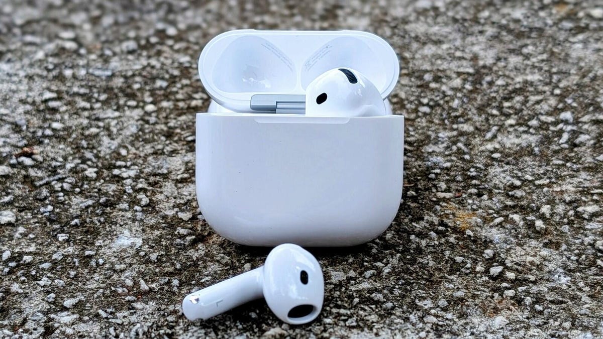 the-airpods-i-recommend-to-most-people-are-at-a-low-price-ahead-of-labor-day