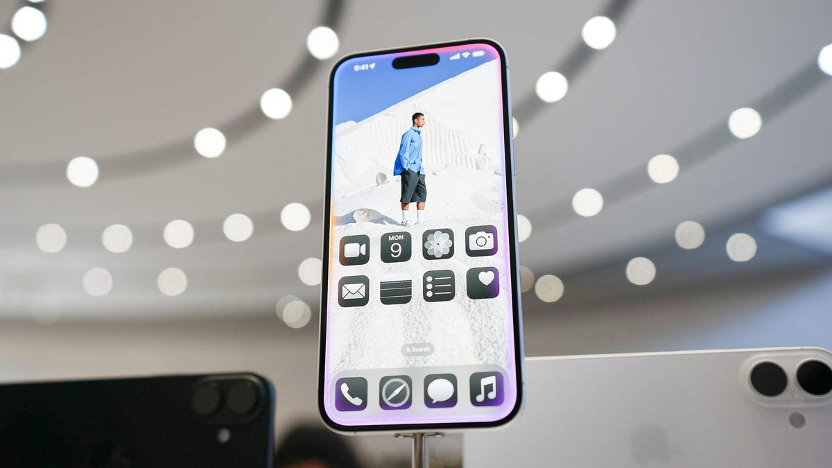just-installed-ios-18.6-on-your-iphone?-11-settings-i-would-change-first-for-the-best-experience