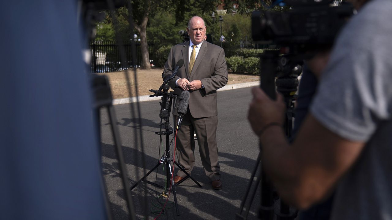 trump-border-czar-says-‘ramp-up’-of-immigration-enforcement-coming-to-nyc,-other-cities