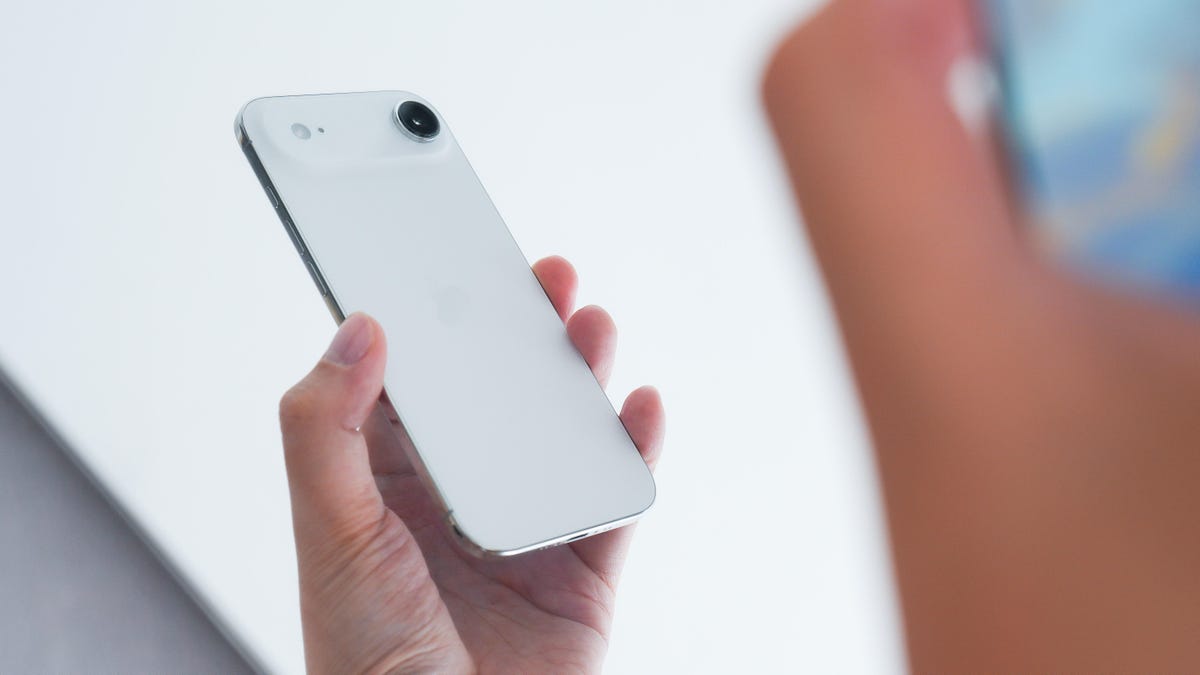 at&t-will-sell-you-the-iphone-air-for-$830-off-right-now-–-how-to-qualify-for-the-deal