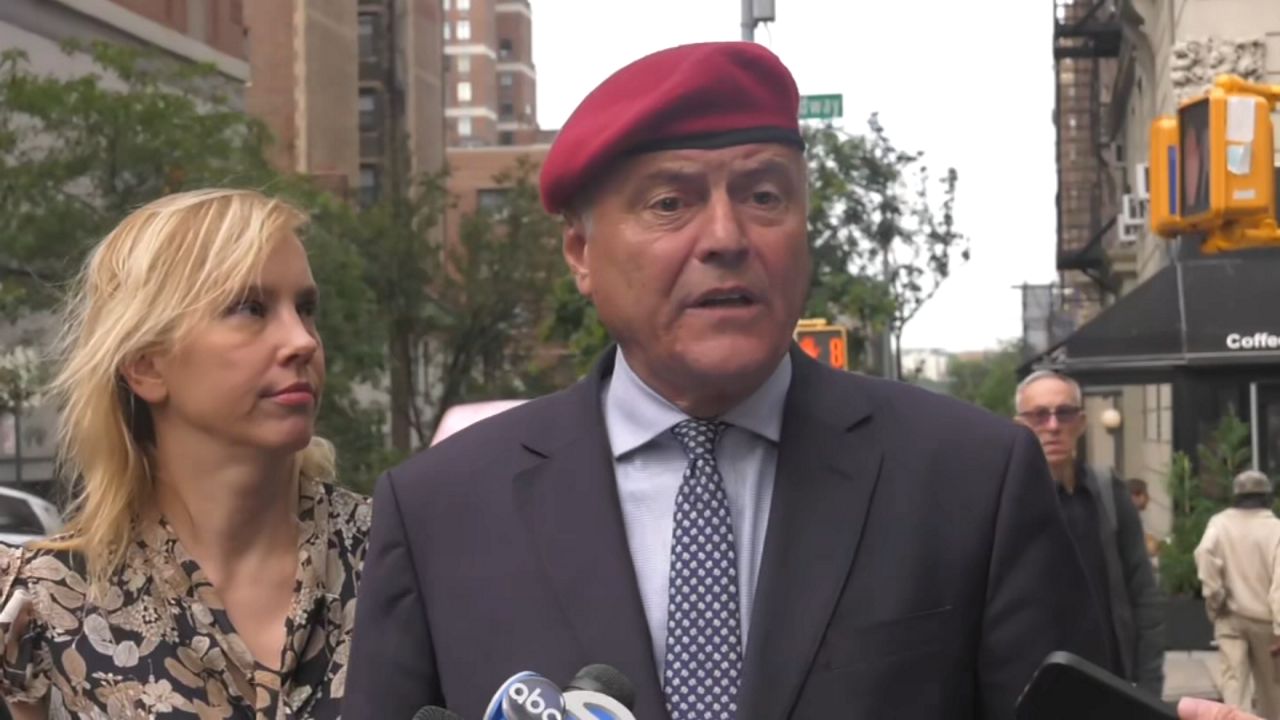 curtis-sliwa-campaigns-through-pressure-campaign-to-drop-out