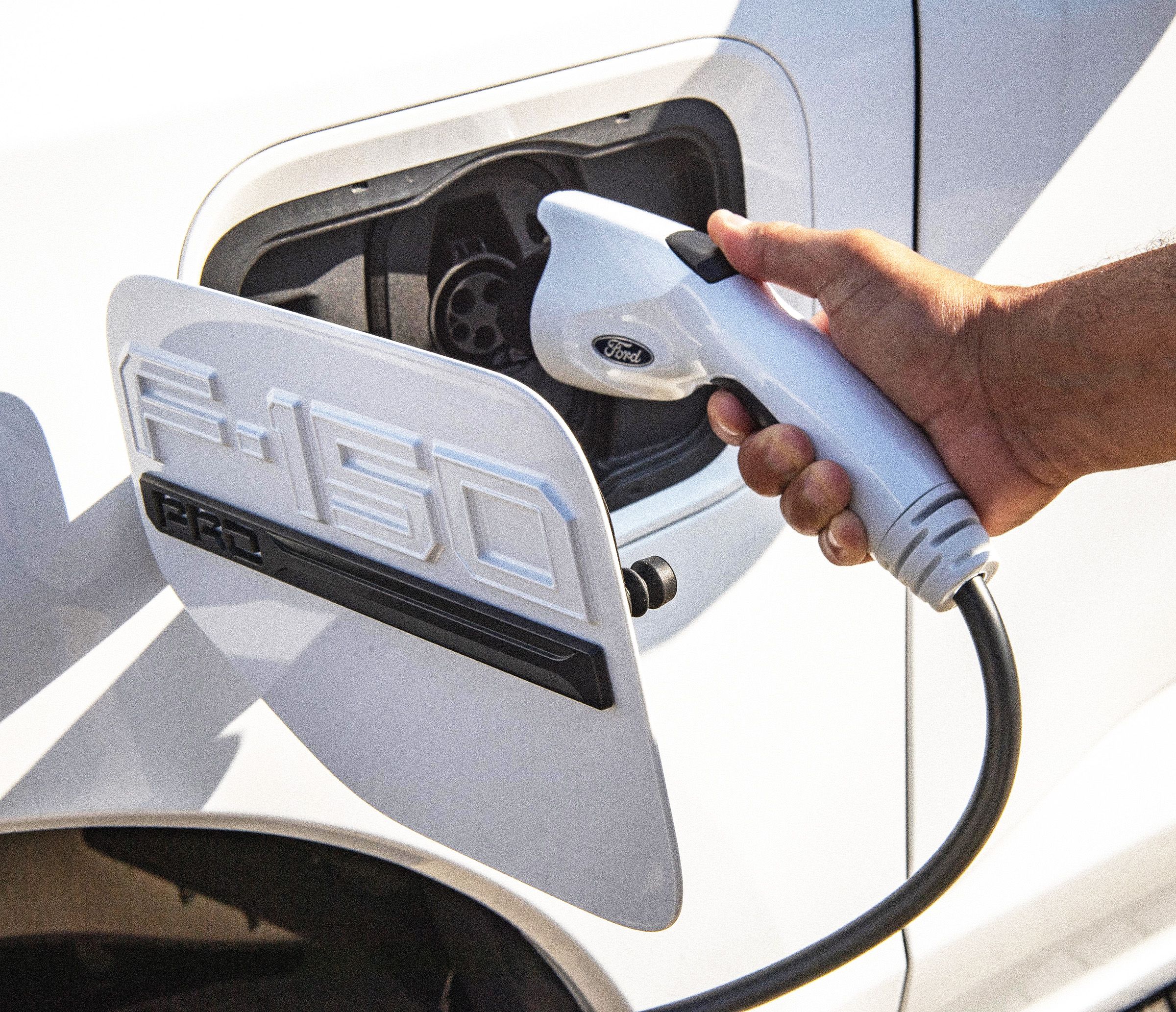 should-the-company-trucks-go-electric?-depends-on-when-you-charge