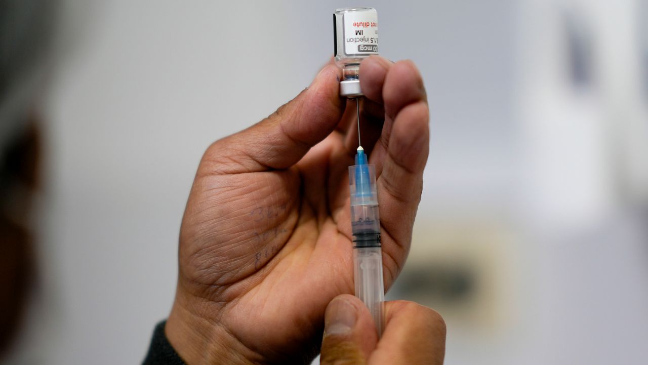 gov.-hochul-plans-to-sign-executive-order-on-vaccine-access