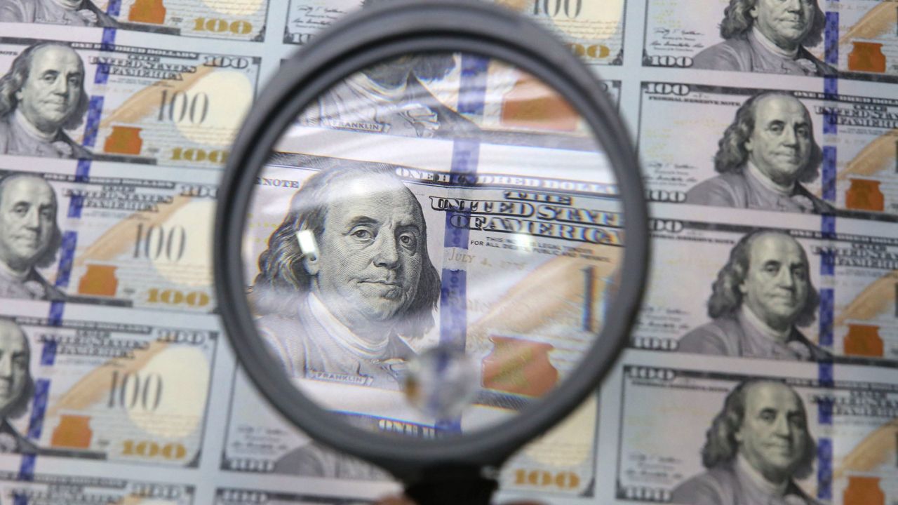 ny.-may-be-paying-medicaid-premiums-for-people-living-out-of-state,-comptroller’s-audit-says
