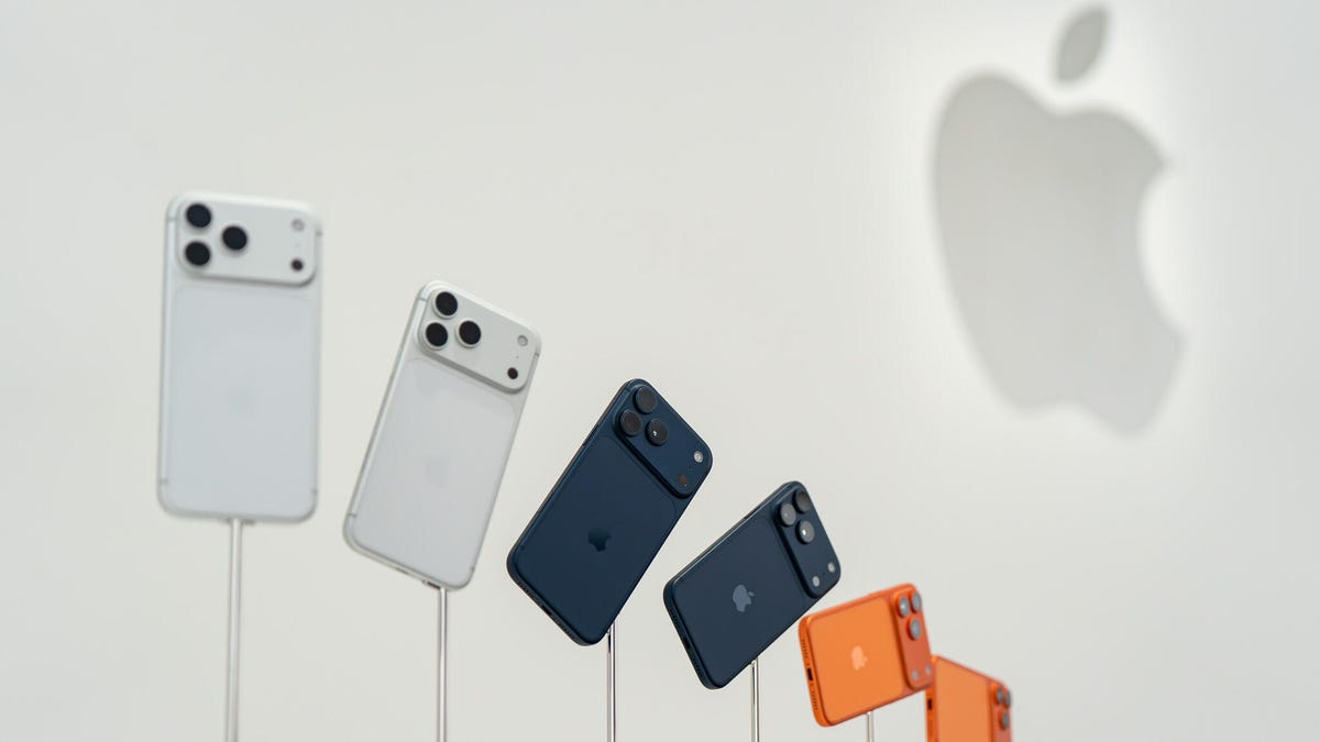 every-iphone-that-can-be-updated-to-ios-26-(and-when-you-can-install-it)