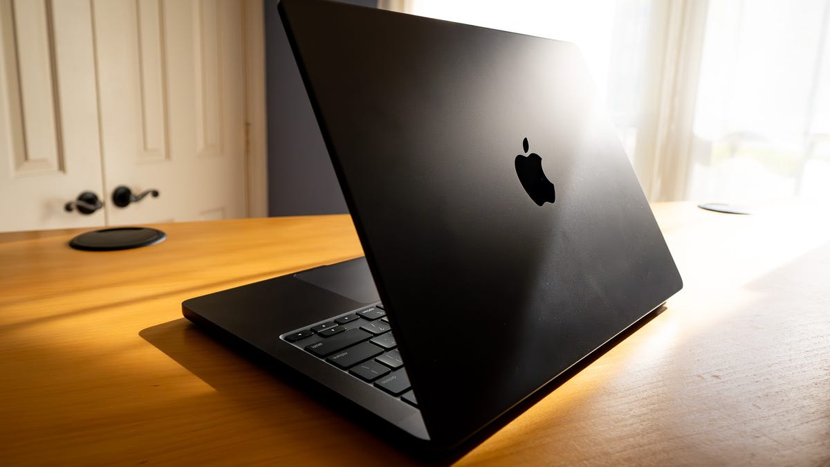 a-touchscreen-macbook-may-finally-launch-next-year-–-what-we-know
