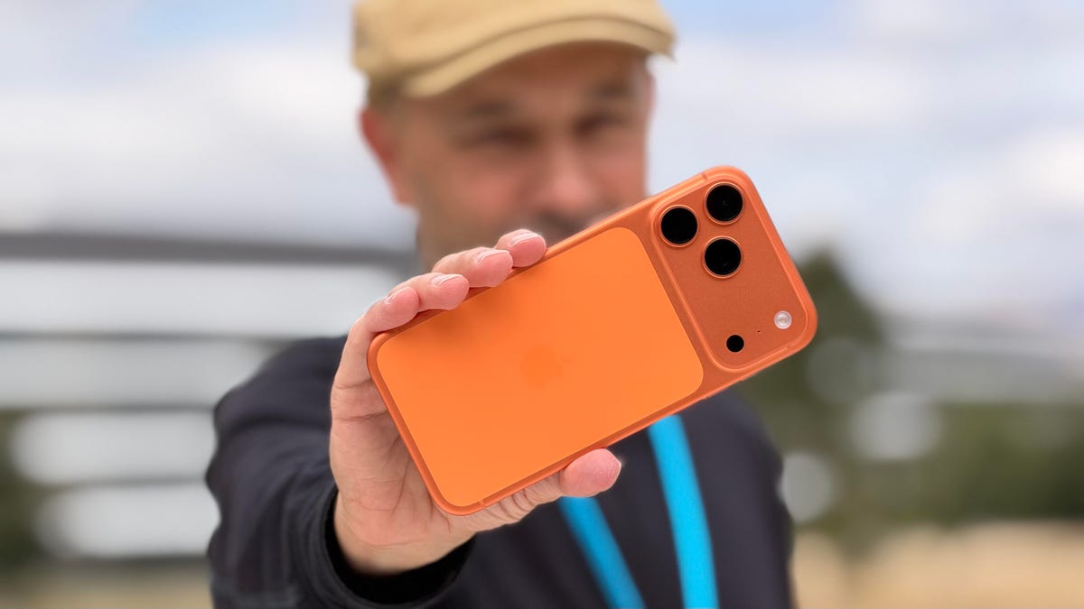 i’ve-tested-every-iphone-17-model,-and-i’m-recommending-something-different-this-time