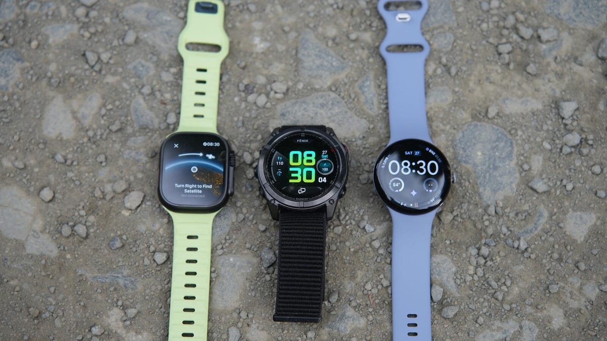 i-compared-the-apple-watch-ultra-3-to-garmin’s-inreach-satellite-connectivity-–-here’s-the-winner