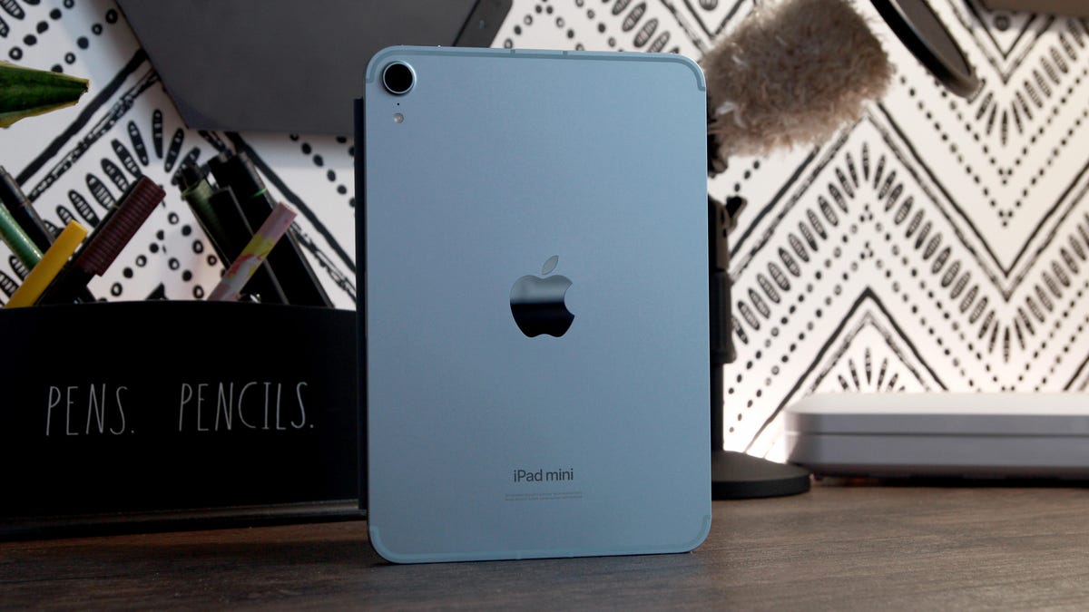 apple’s-smallest-ipad-packs-a-punch-–-and-just-hit-an-all-time-low-price
