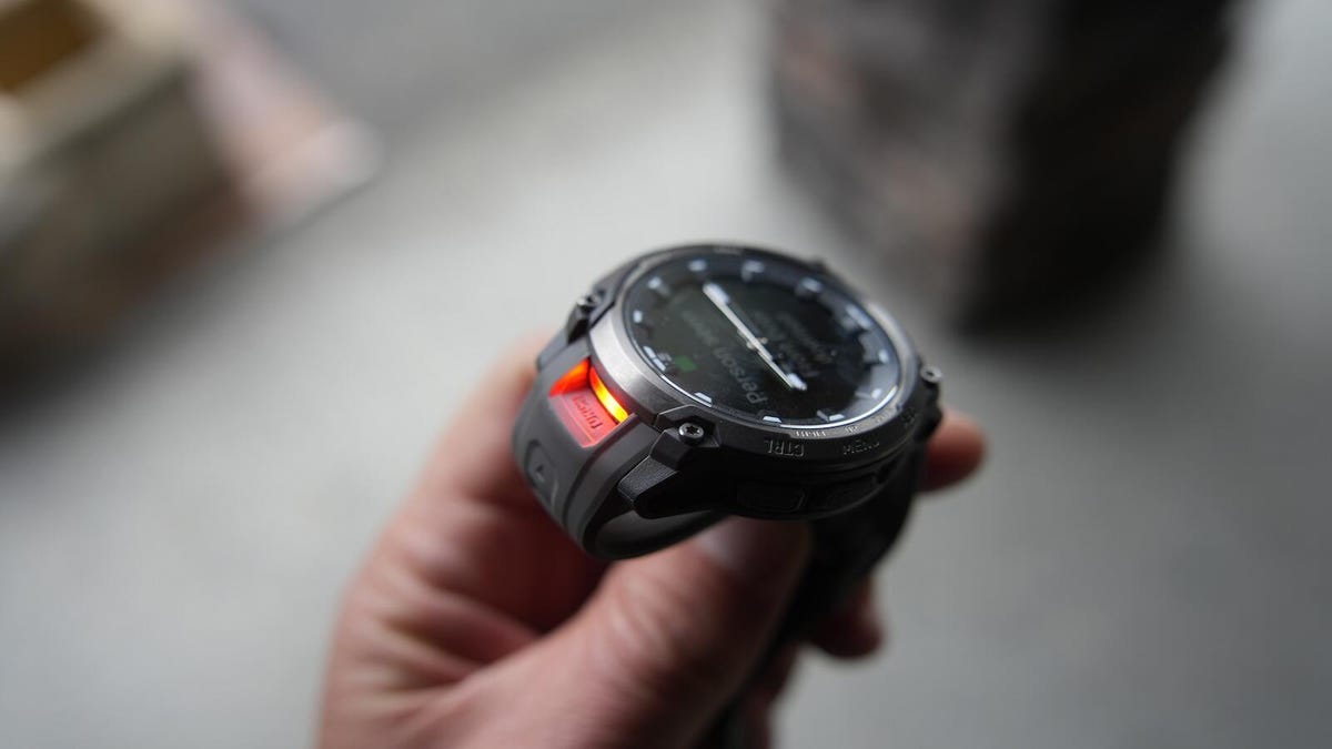 there’s-one-critical-reason-why-i-choose-this-garmin-smartwatch-over-competing-models