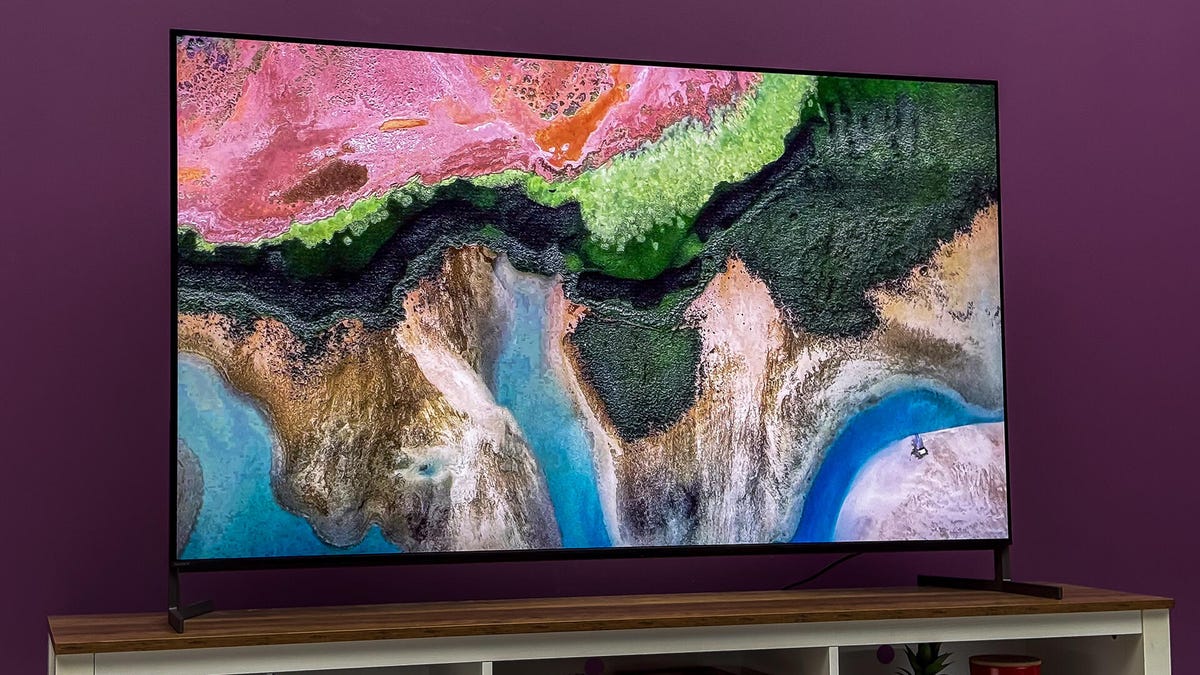 i-compared-the-sony-bravia-8-ii-to-competing-oled-tvs,-and-it-settled-my-buying-decision